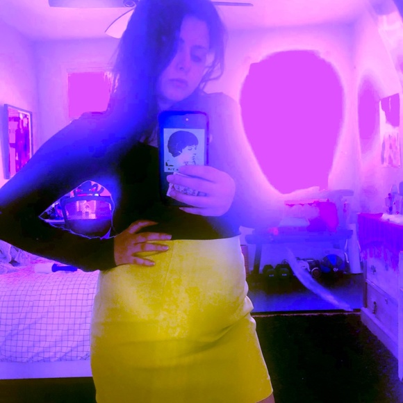 Meet your Posher, Juls - Picture 2 of 2